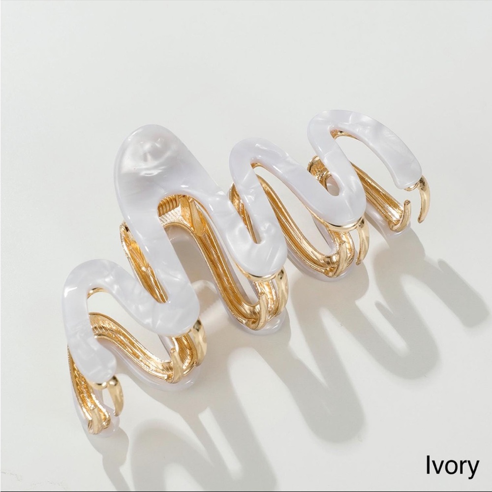 Elegant Gold and White Hair Clip